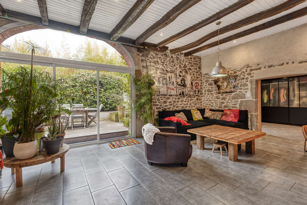 Maison à SAINT-SYLVESTRE
