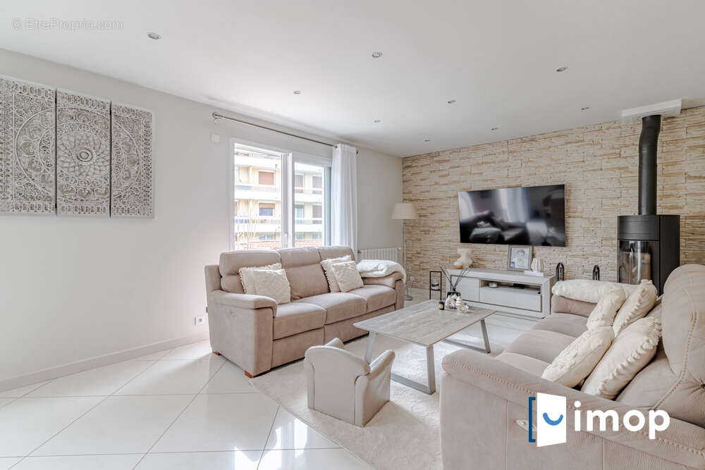 Maison à LIVRY-GARGAN