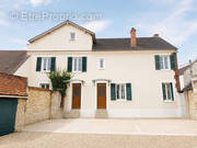 Appartement à ORRY-LA-VILLE