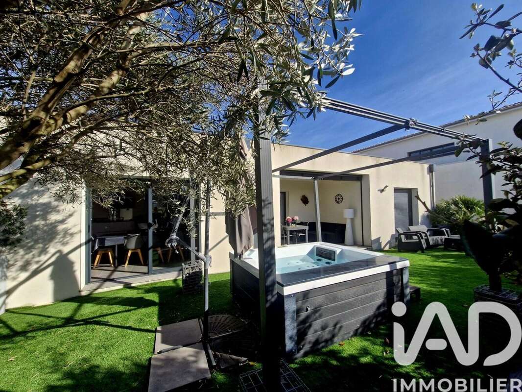 Photo 2 - Maison à COLOMBIERS