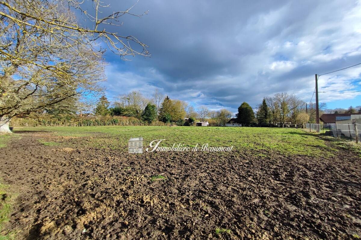Terrain à BEAUMONT-LE-ROGER