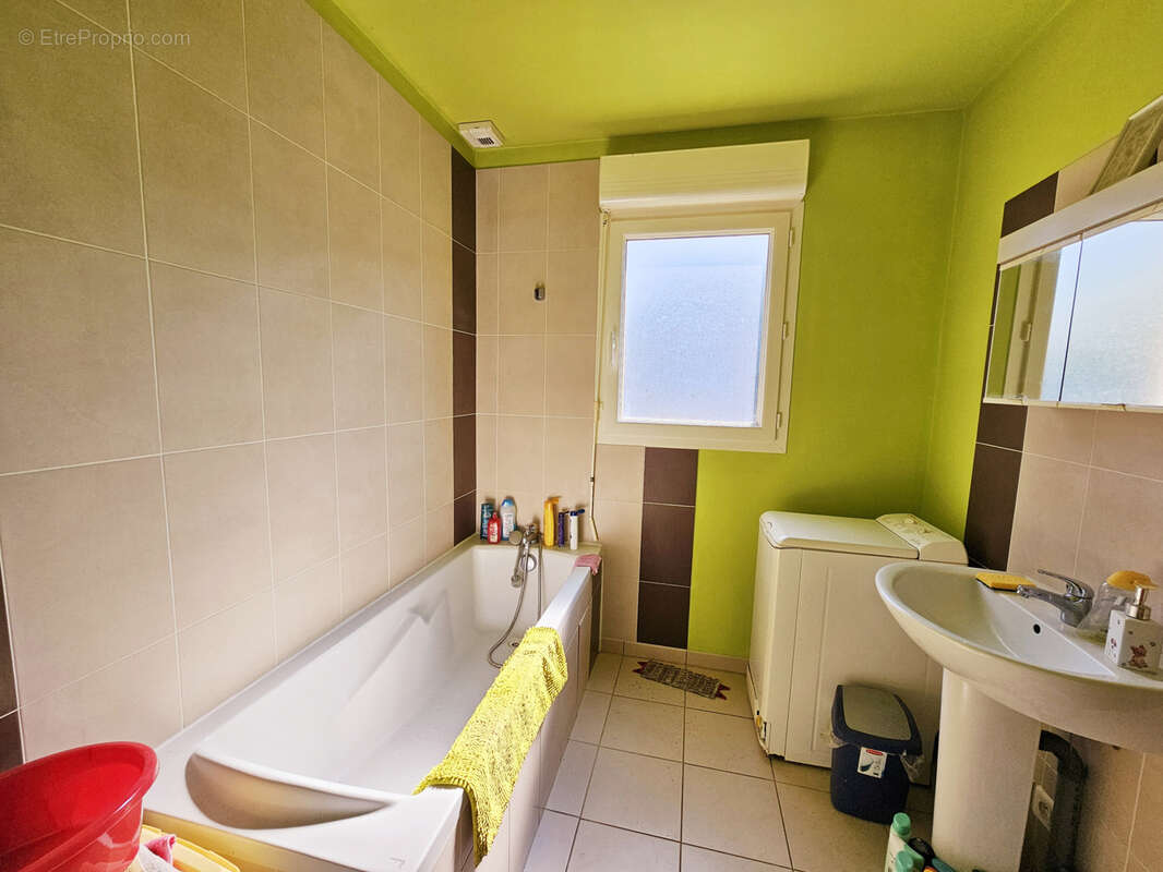 Maison à AIX-EN-OTHE