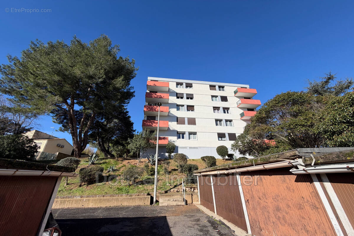 Appartement à BEZIERS