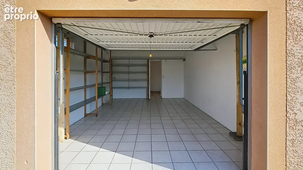 Maison à vendre 5 pièces, 4 chambres avec jardin et garage à LALOUBERE (65) - photo 17