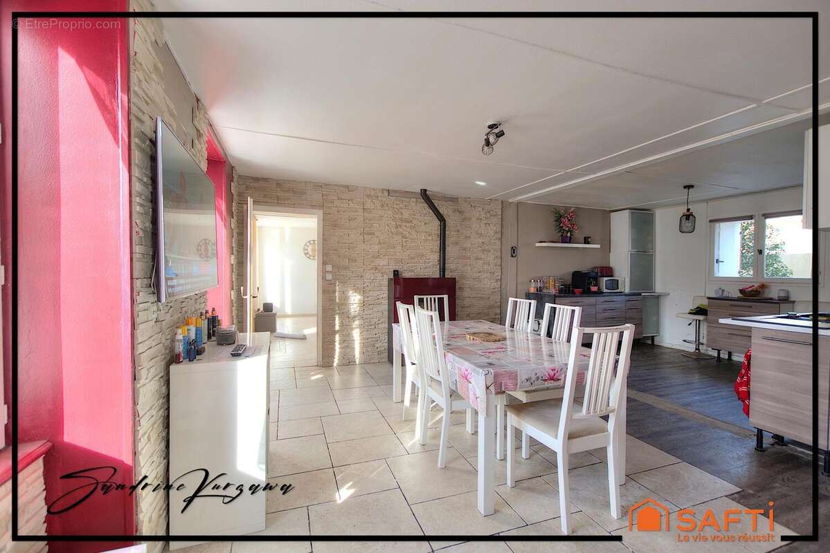 Photo 6 - Maison à BERSON