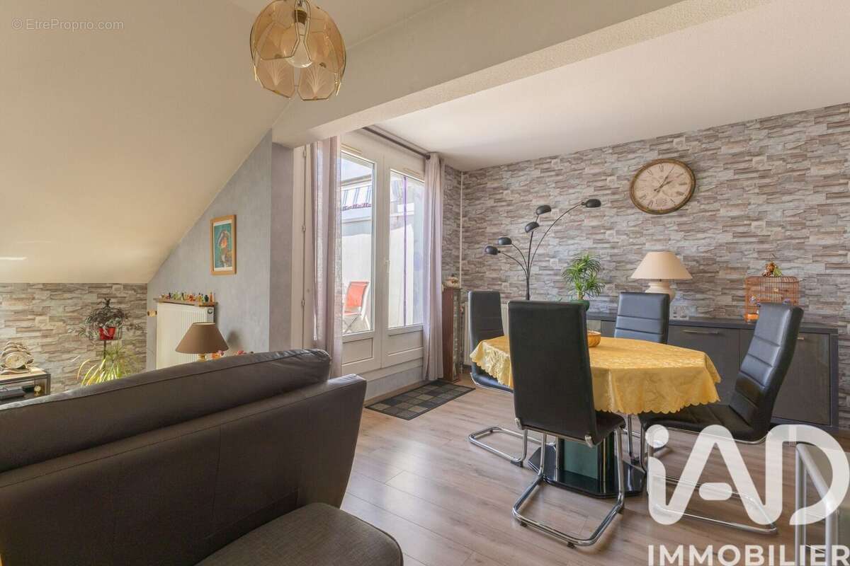 Photo 2 - Appartement à COGNIN