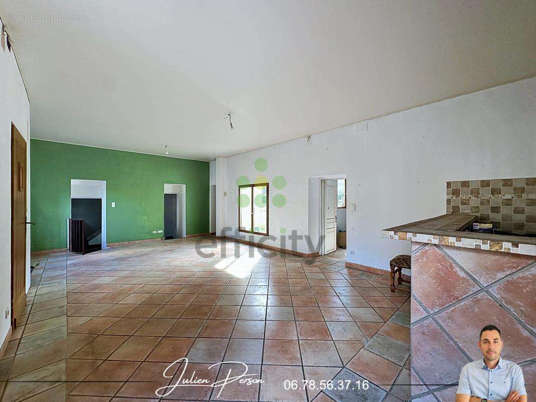 Maison 205 m² à Guingamp  - photo 3