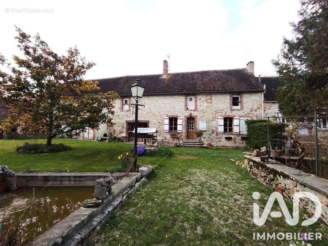 Photo 1 - Maison à THENISY