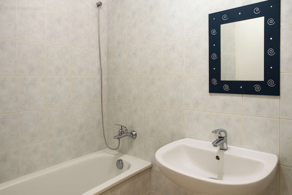 Appartement à MARSEILLE-2E