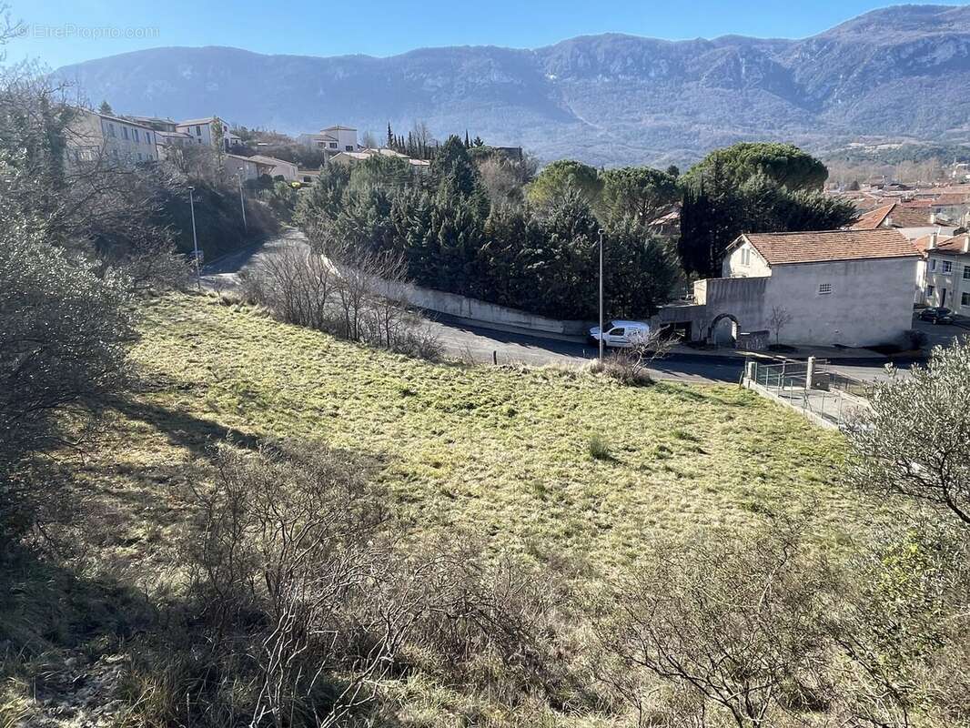 Terrain 1882 m² à Quillan  - photo 2