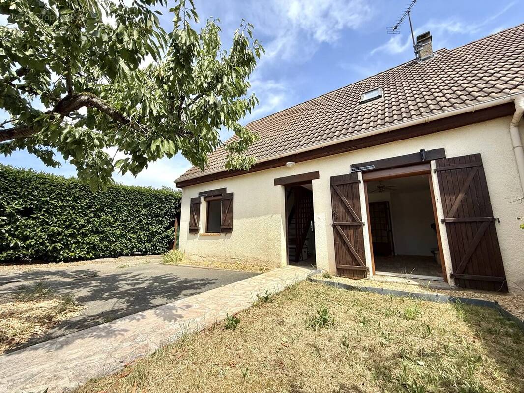 Maison à GRAVIGNY