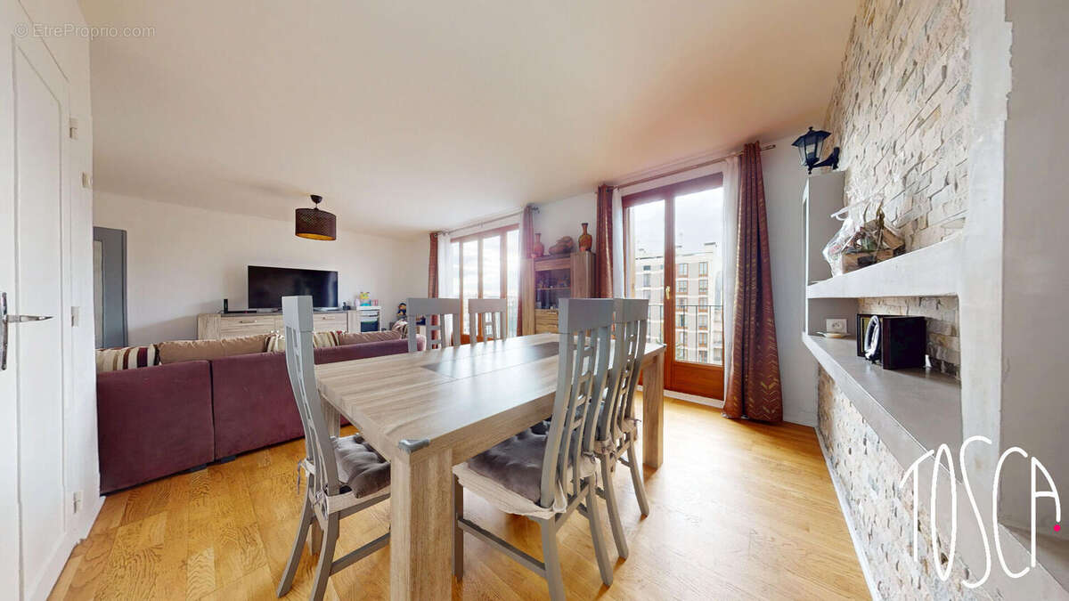 Appartement à CHOISY-LE-ROI