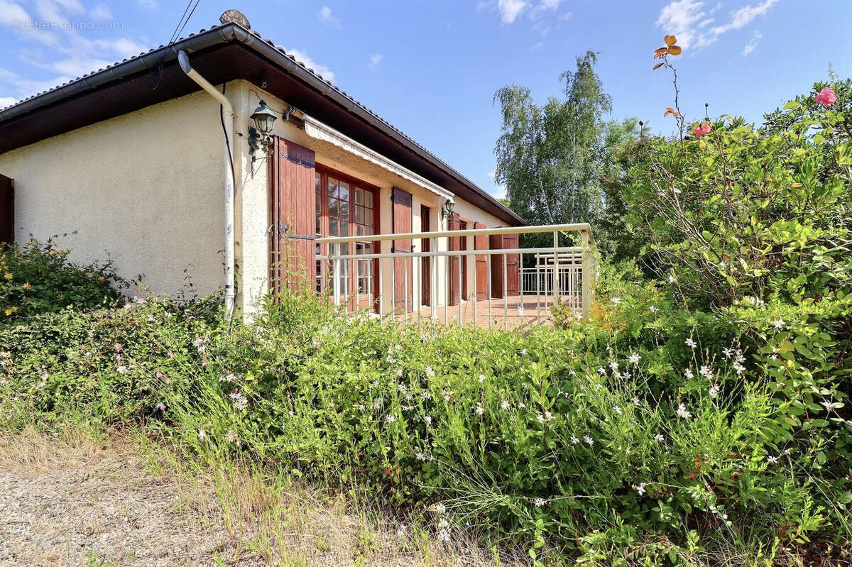 Maison à IZON