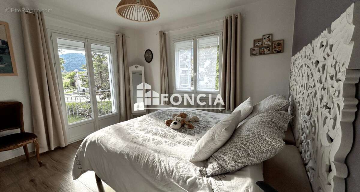 Maison à DIVONNE-LES-BAINS