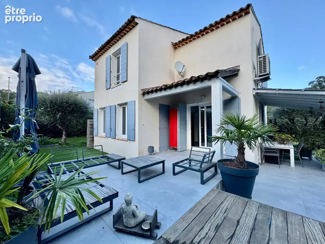 Saint-raphaël   villa rénovée au calme absolu   jardin, terrasse & jacuzzi - photo 18