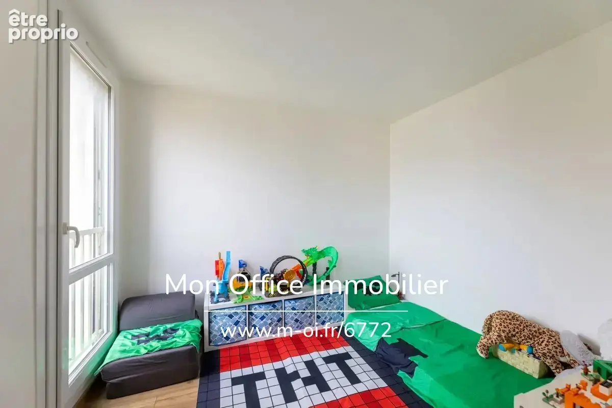 Référence : 6772-GBE. - Appartement 4 pièce(s) à Aubagne (13400) - photo 8