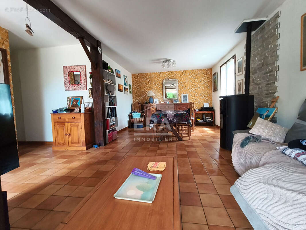 Maison 82m² à villette-lès-dole - photo 5