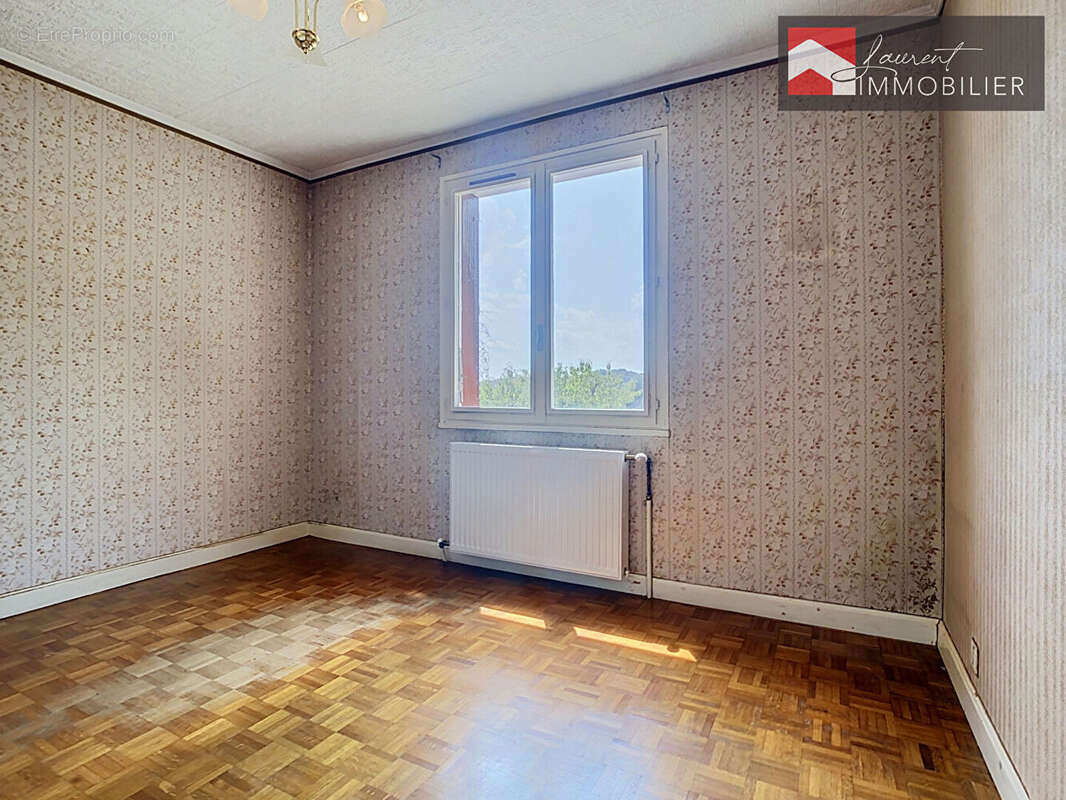 A VENDRE: Maison familiale avec hangar à BRIENNE - photo 16