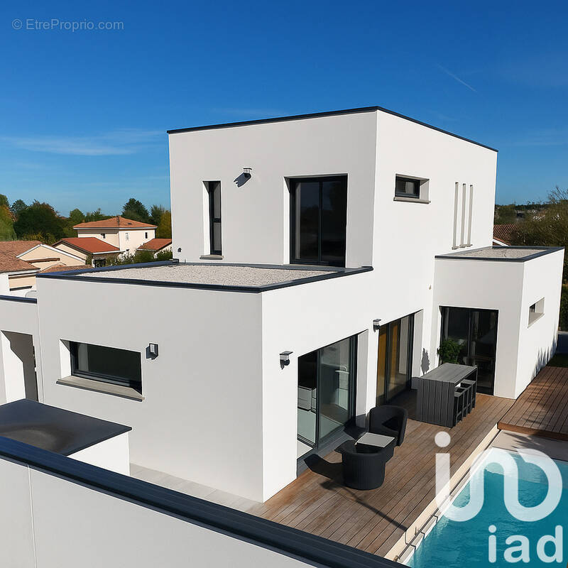 Photo 1 - Maison à ARTIGUES-PRES-BORDEAUX