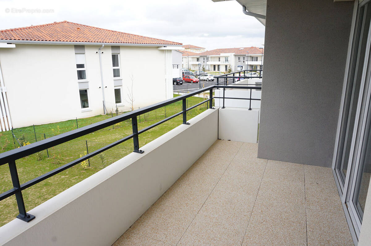 Appartement à SAINT-ORENS-DE-GAMEVILLE