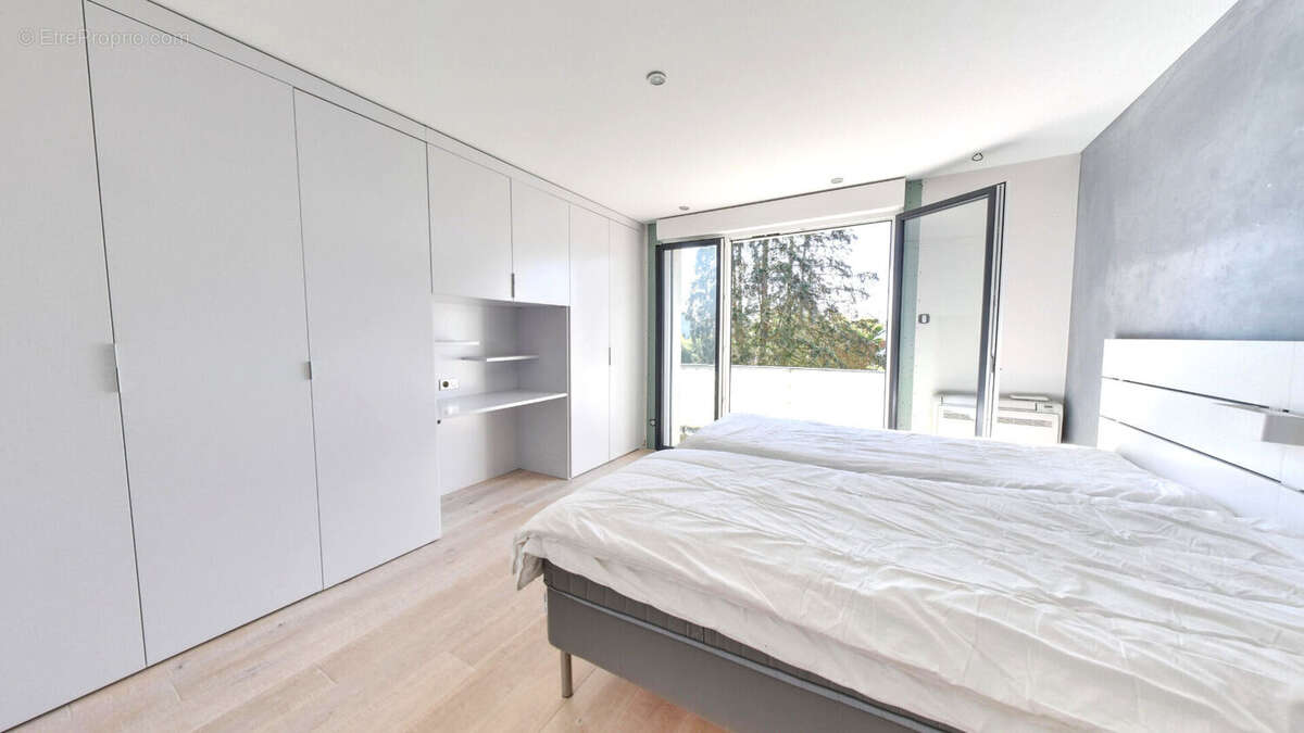 Maison à OZOIR-LA-FERRIERE