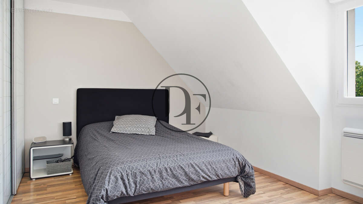 Maison recloses - 150m2 - photo 13