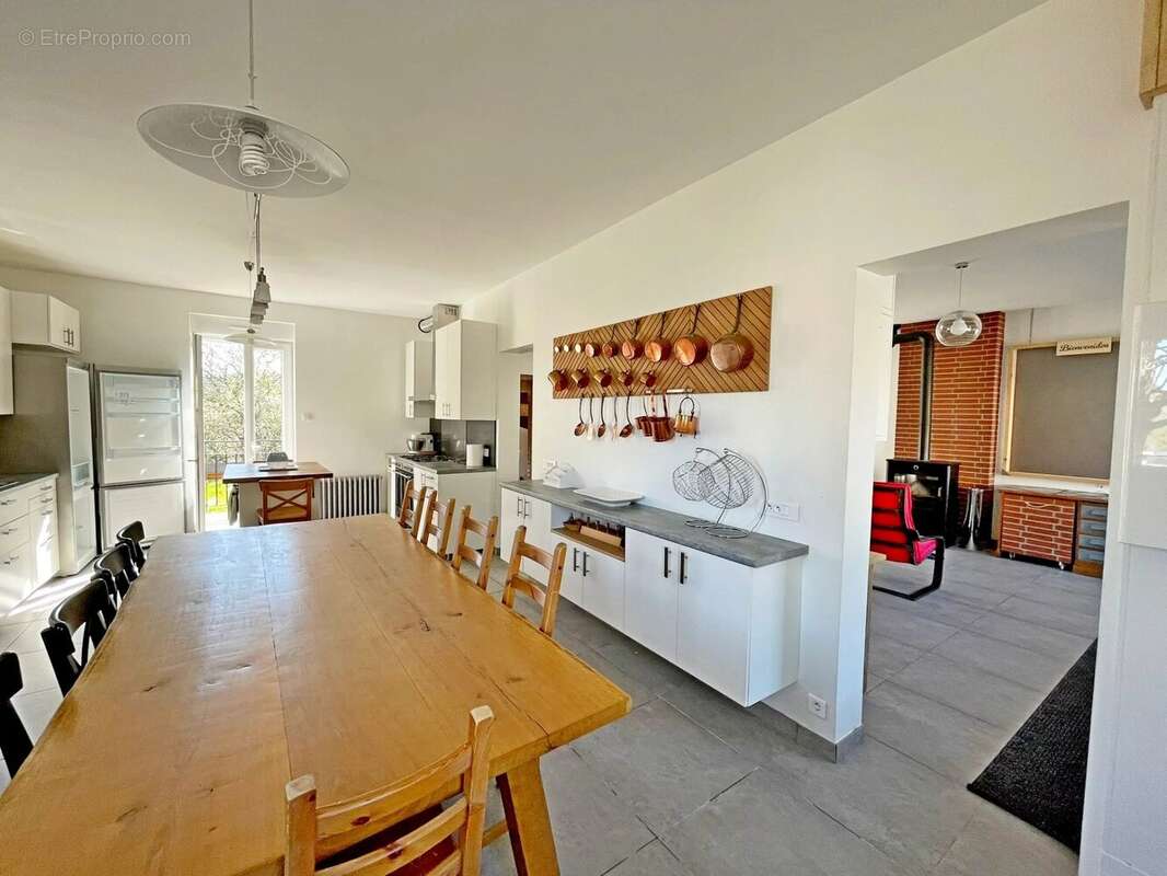 Maison à MONTSAUCHE-LES-SETTONS