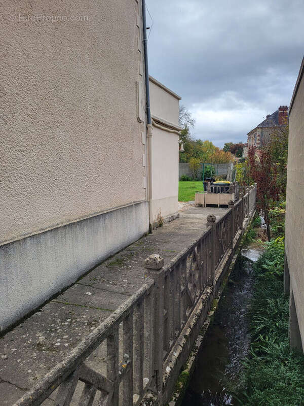 Appartement à VETHEUIL