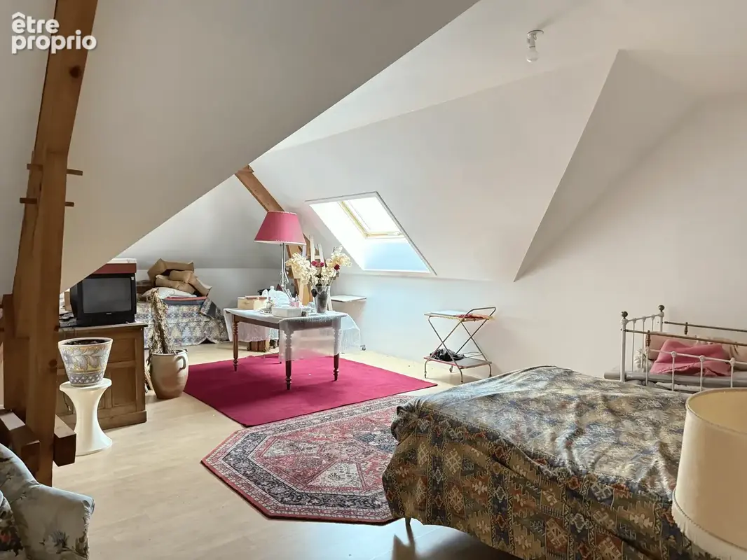 BOUILLY - Magnifique maison 5 chambres 186m2 - photo 12
