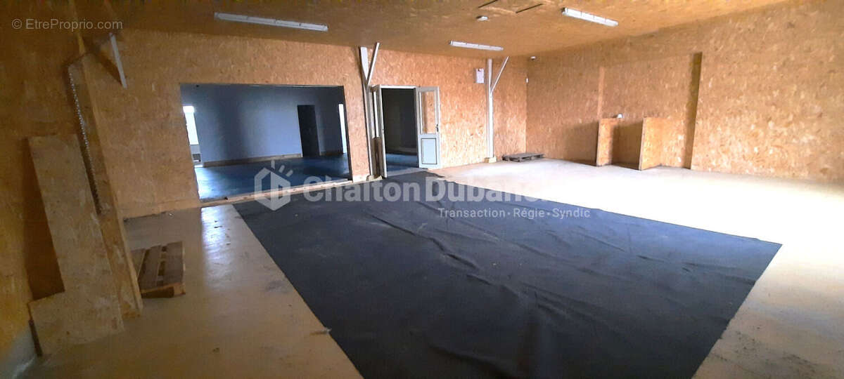 Commerce à BALBIGNY