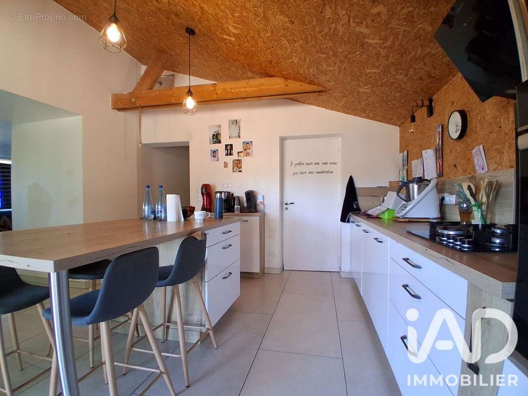Maison 117 m² à Peillac  - photo 8