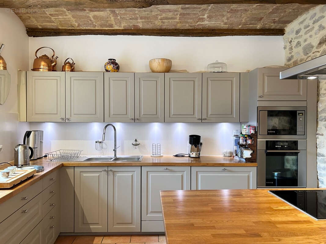 Maison à SAINT-ANDRE-DE-ROQUEPERTUIS