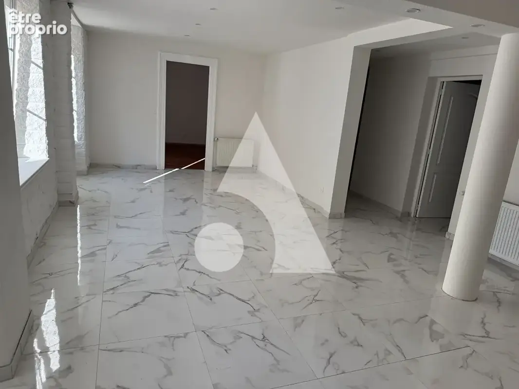 Appartement Delle 4 pièce(s) 111 m2 - photo 3