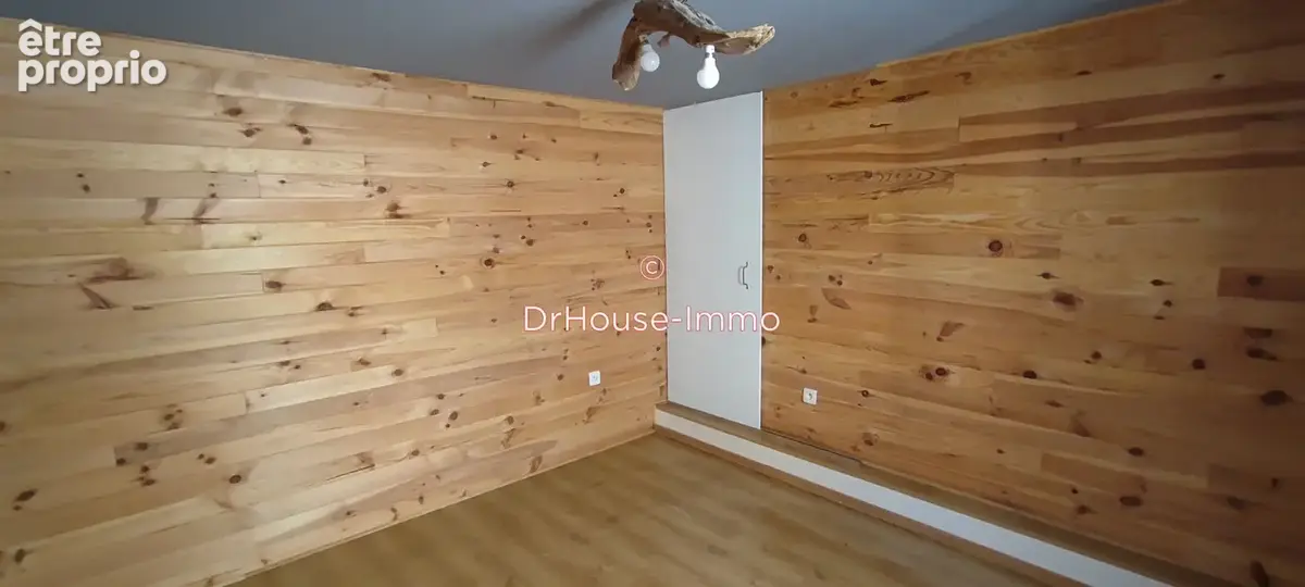 Maison 7 pièces 140 m² à vendre à Langeac (43300) - photo 24