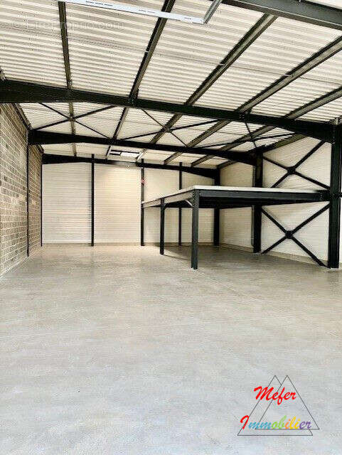 Commerce 300 m² à Perpignan  - photo 5