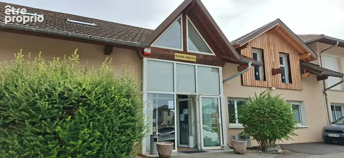 Commerce à DRUMETTAZ-CLARAFOND