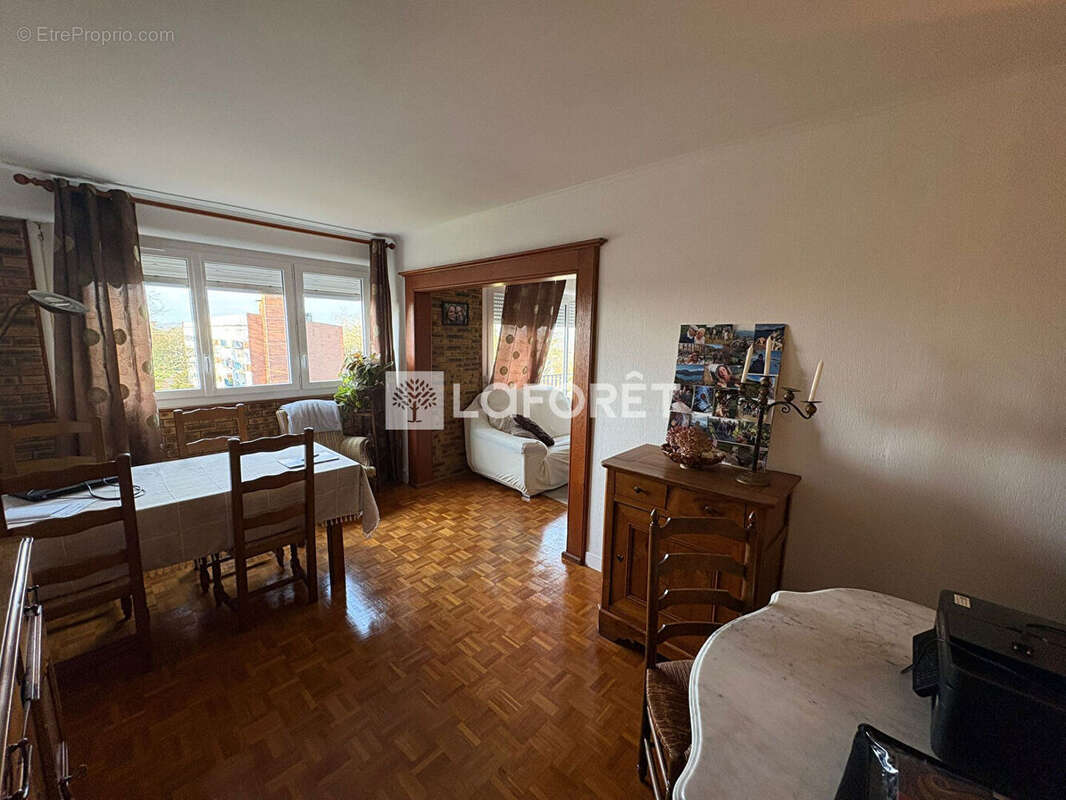 Appartement à MEULAN