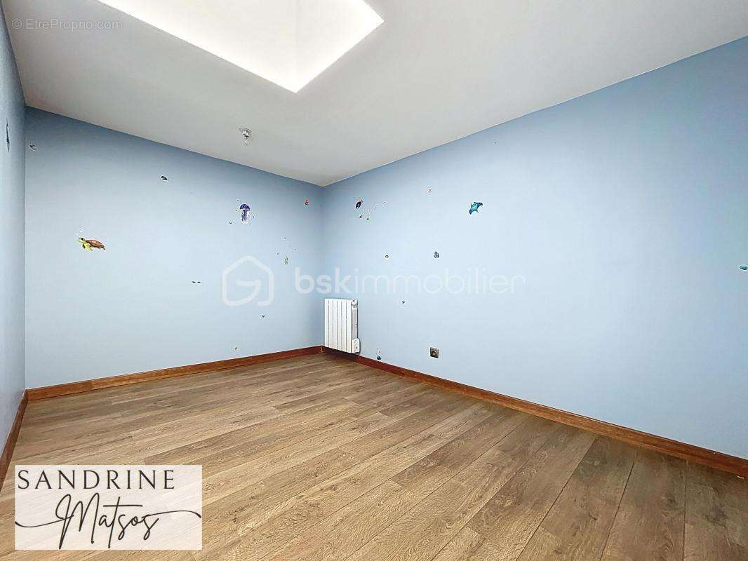 Appartement à CREMIEU