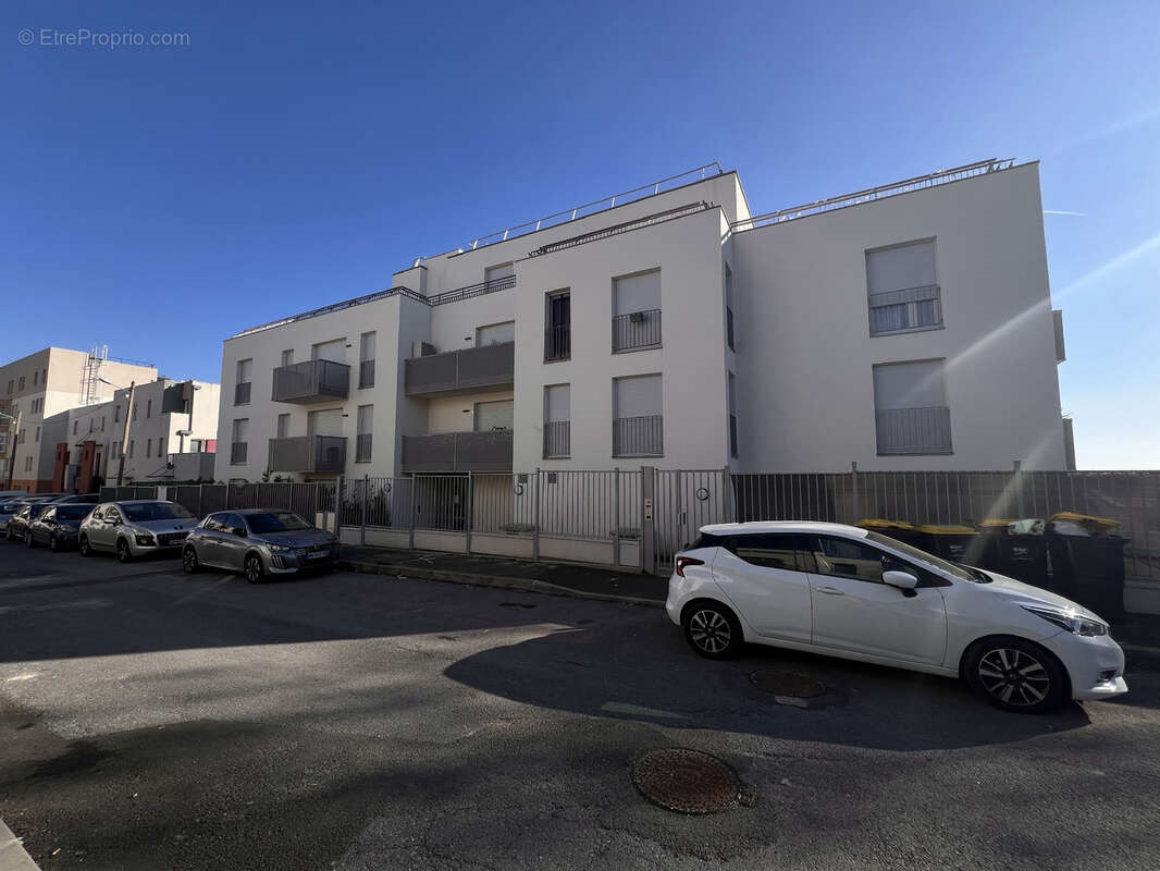 Appartement à ROSNY-SOUS-BOIS