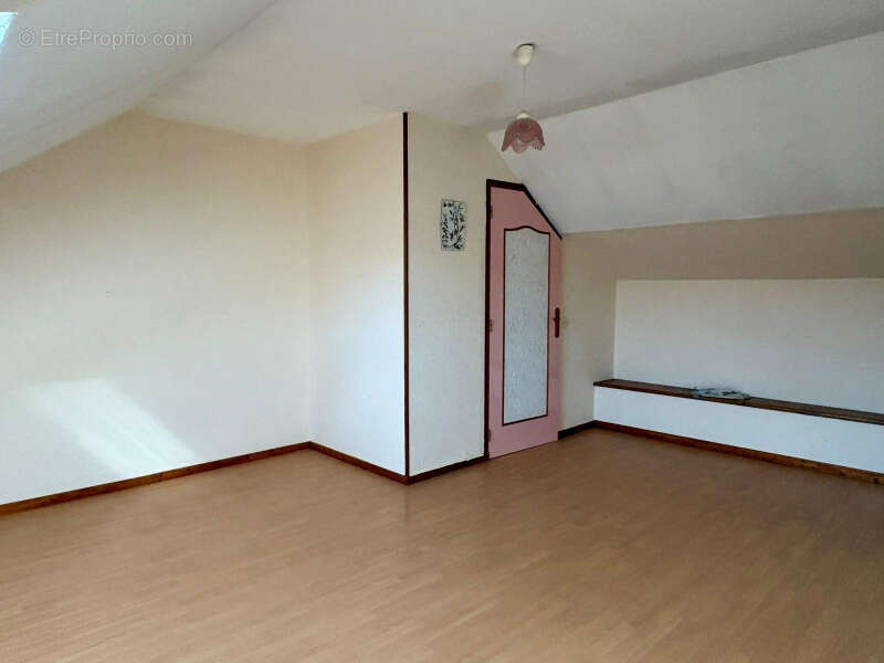 Maison à VERNEUIL