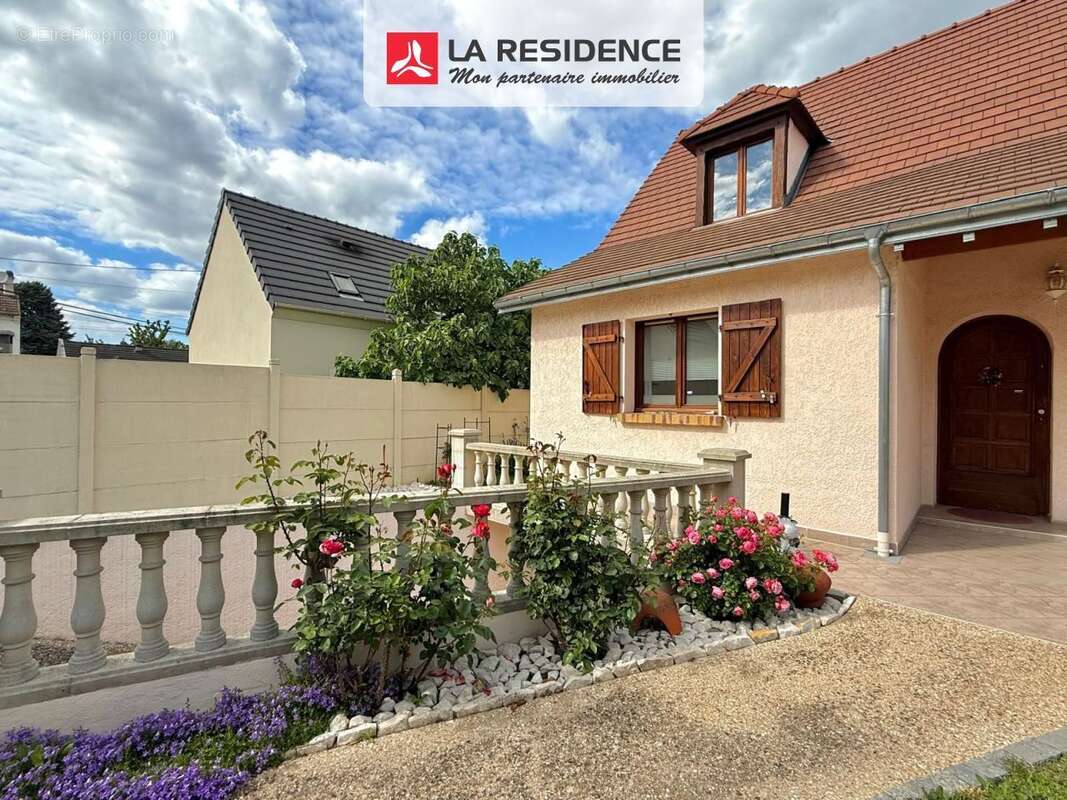 Maison à MONTIGNY-LES-CORMEILLES