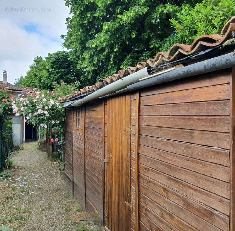 Maison à FEUGAROLLES