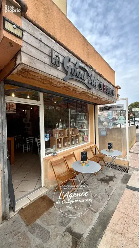 Location gerance bar a vins bieres avec licence iv ou fonds de commerce idealement situe dans le quartier de la faviere bormes-l - photo 3
