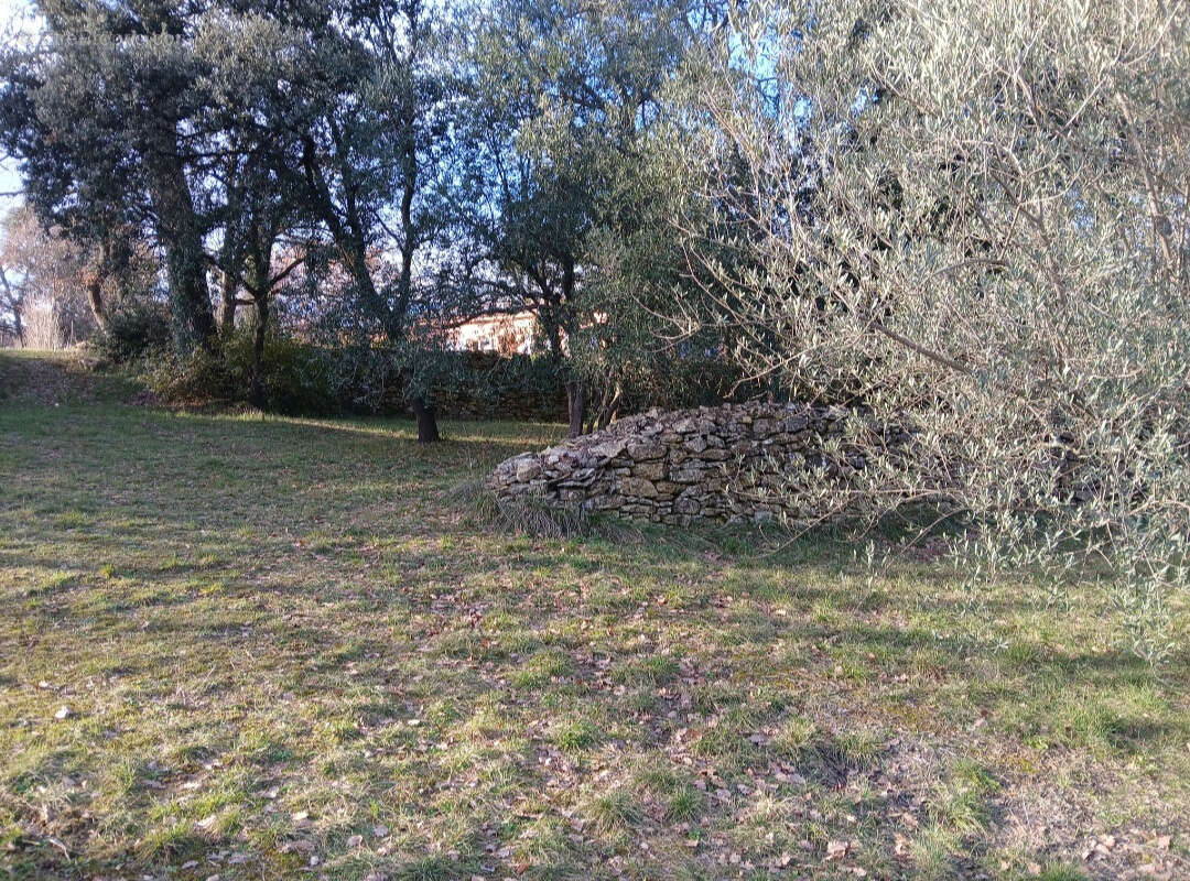 Terrain à DEAUX