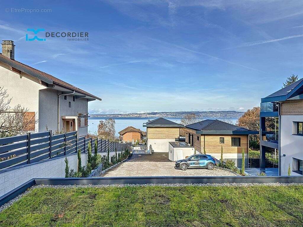 Appartement à NEUVECELLE