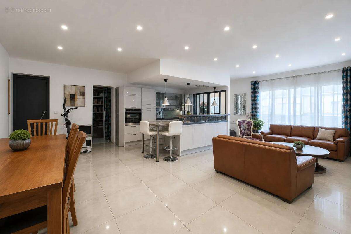 Ensemble immobilier unique à Talence - photo 4