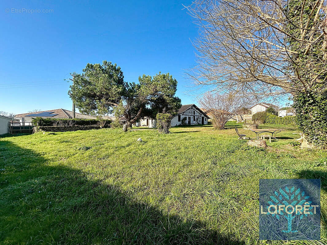 Ferme landaise de 94 m² à rénover sur Saubusse - photo 2