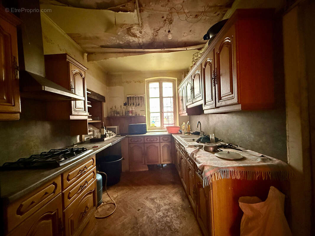 Maison à FAVIERES
