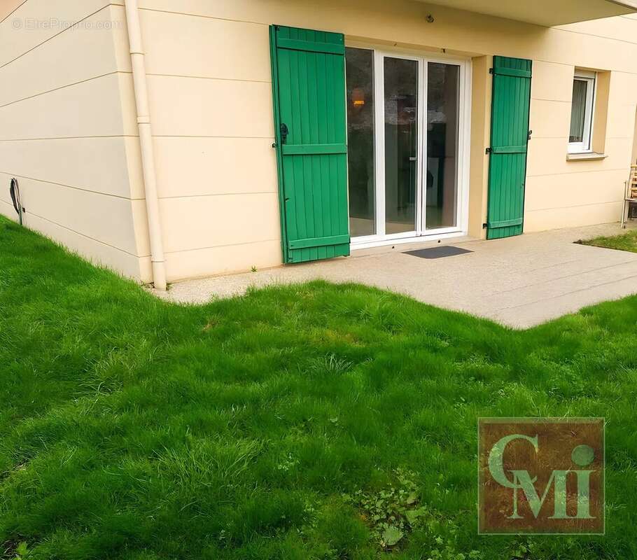 Appartement à BREUILLET