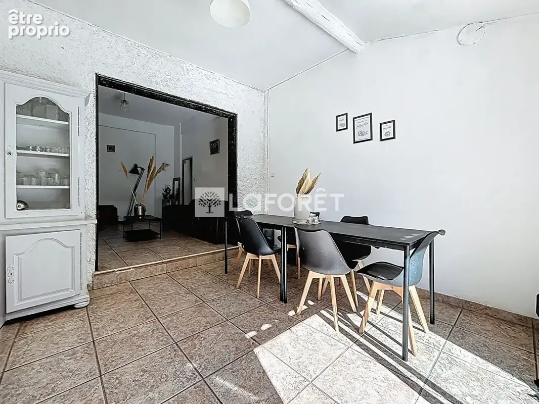 Maison Aubagne 8 pièces de 165m2 - photo 6